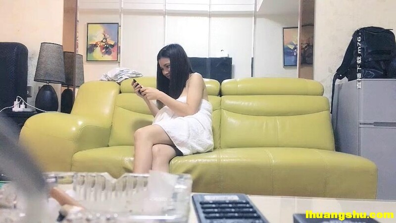 清纯苗条外围小姐姐，极品美乳身材完美，沙发花式啪啪，到离开全[MP4/462MB/kat]