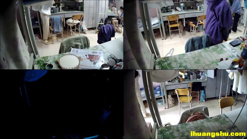 真实家庭摄像头破解偷拍，罕见的一幕老哥魅力十足操完母亲操女[MP4/408MB/windfiles]
