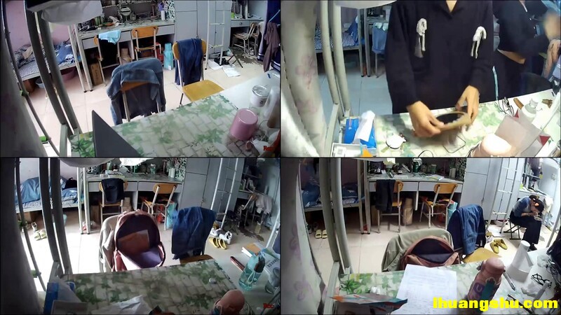 真实家庭摄像头破解偷拍，罕见的一幕老哥魅力十足操完母亲操女[MP4/408MB/windfiles]