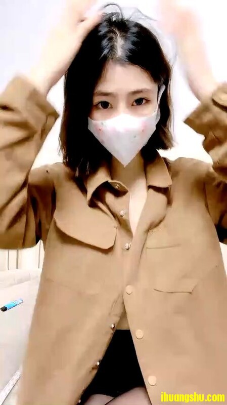 氣質美女小姐姐！和閨蜜女同秀！浴桶裏一起泡澡，黑絲美腿假屌騎坐，[MP4/1815MB/wf]