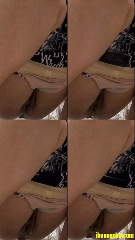 路边公厕全景偷拍几个出来散步的美女少妇各种肥美的鲍鱼完美呈[MP4/278MB/windfiles]