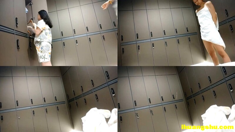 澡堂偷拍：愛乾淨的小美女毛都沒幾根用浴巾擦屁眼大庭廣眾掰開[MP4/112MB/windfiles]