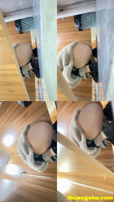 酒吧廁拍模特級黑絲美女小姐姐撅著屁股賣力的拉尿 小粉菊毛毛[MP4/176MB/windfiles]